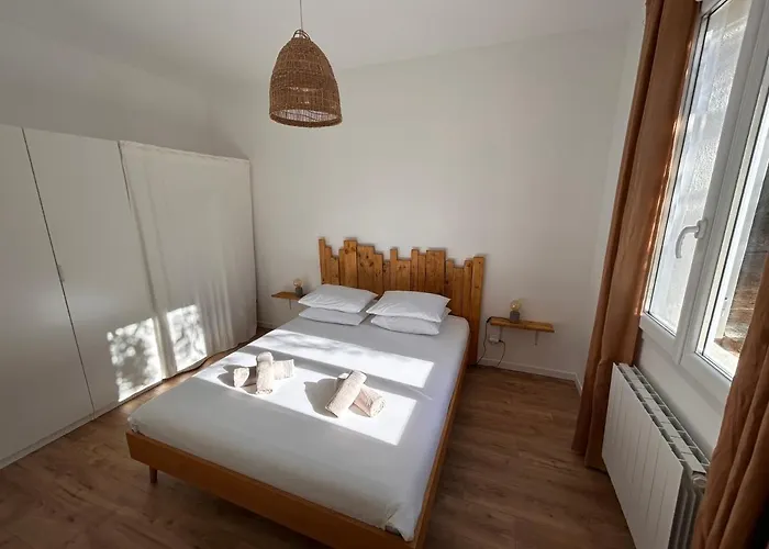 Le Rossignol 3, Aiguebelle Plage, * Le Lavandou